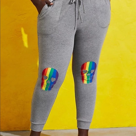 torrid Pants - Torrid Joggers 0XL CELEBRATE LOVE JOGGER - FRENCH TERRY GREY RAINBOW SKULL